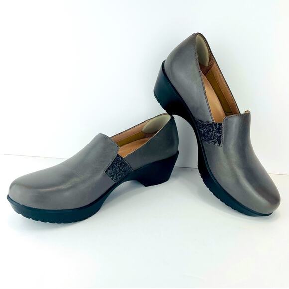 Dansko Women Clogs Size 8.5-9/39 Nursing Gray Leather Comfort Professional Wedge - Picture 15 of 16